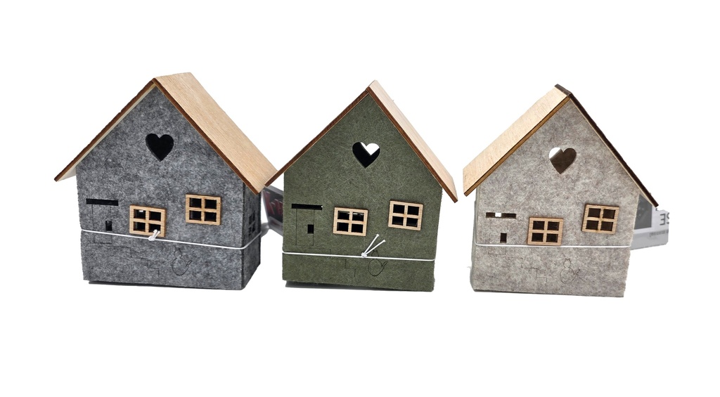 Weihnachts Deko Filzhaus LED H x 11,5 cm mit Timer in 3 Farben